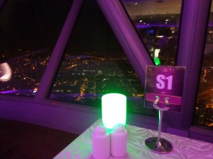 Atmosphere 360' table...