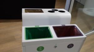 Green is good... red is naughty!